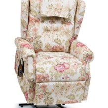 Traditional Series Williamsburg  – Golden Technology Lift Chair Recliner